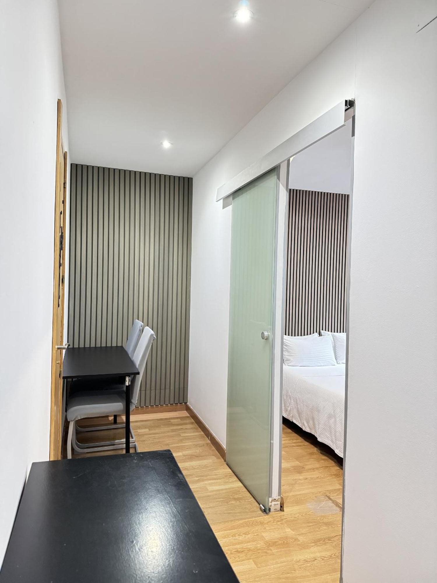 Apartamentos Day Madrid San Antonio Centro Gran Via Sol Malasana Exterior foto